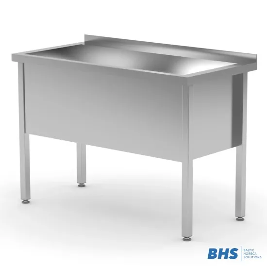 Стол с ванной