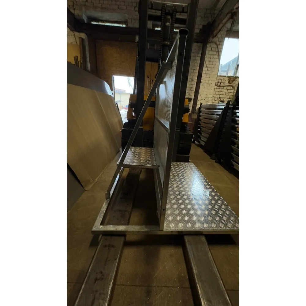 Барьеры для общественных мероприятий