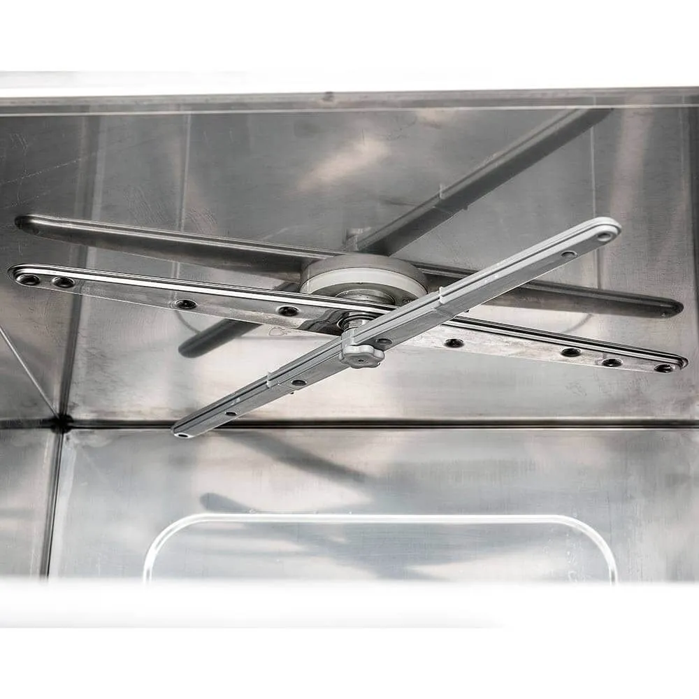 Посудомоечная машина с дозатором моющих средств