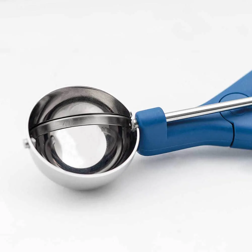 Стальная ложка для мороженого с пластиковой ручкой 1/40