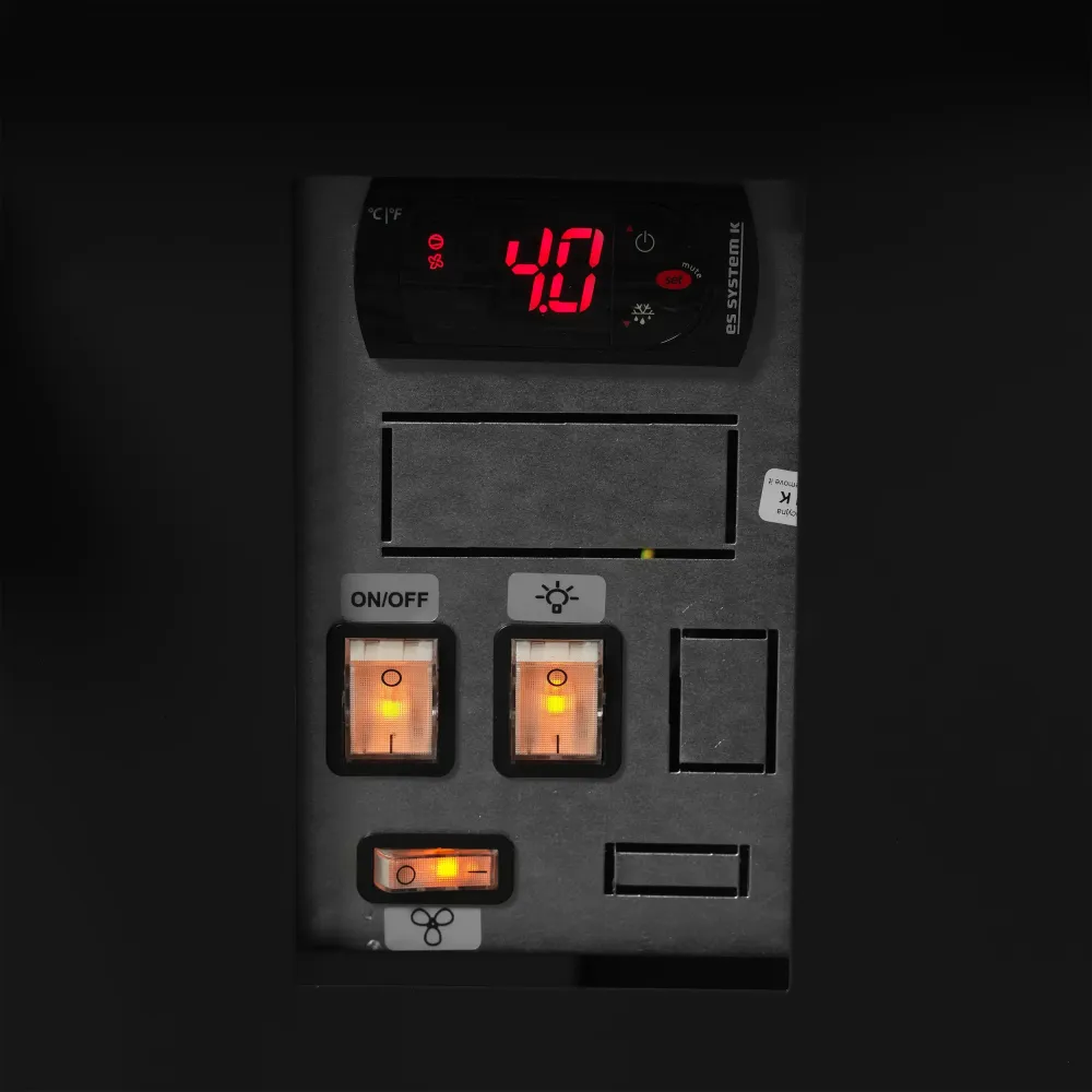 Холодильник - витрина SOCA18790B