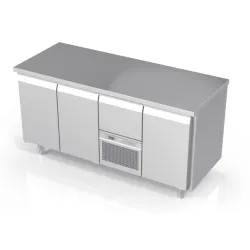 Холодильный стол P303 1720 мм